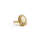 Vintage ring met opaal en zirkonia's | 8 karaat goud